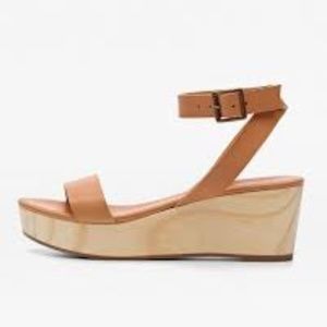 Nisolo Sarita Wooden Wedge Sandal Tan W size 9